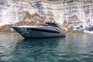 4-diabolik-motor-yacht-luxury-yacht-charter-noleggio-barche-levante-yachts-3-1024x768